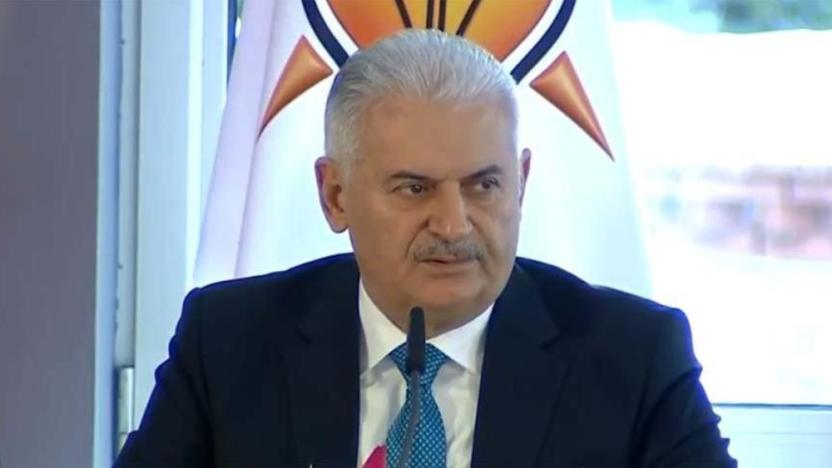 Binali Yıldırım: 2025 inşallah enflasyonun tek haneli olacağı yıllar olacak